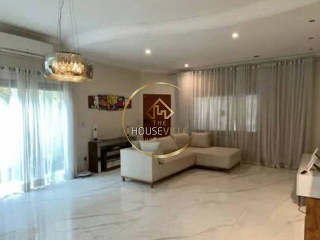 Casa para Venda em São José dos Campos - 3