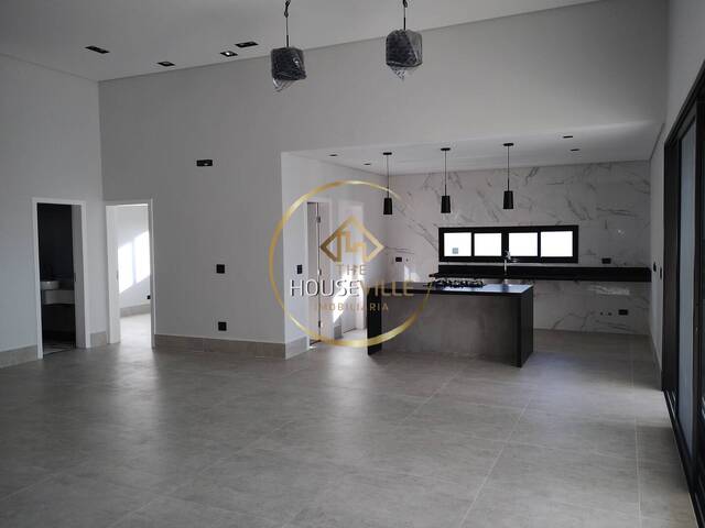 Casa em condomínio para Venda em São José dos Campos - 4