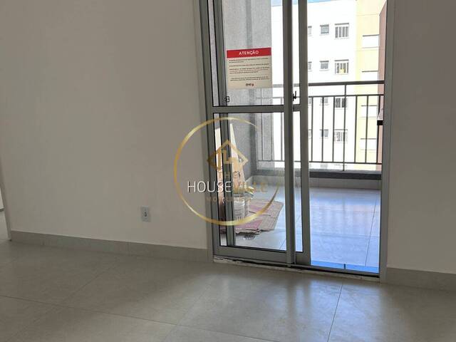 Apartamento para Venda em São José dos Campos - 4
