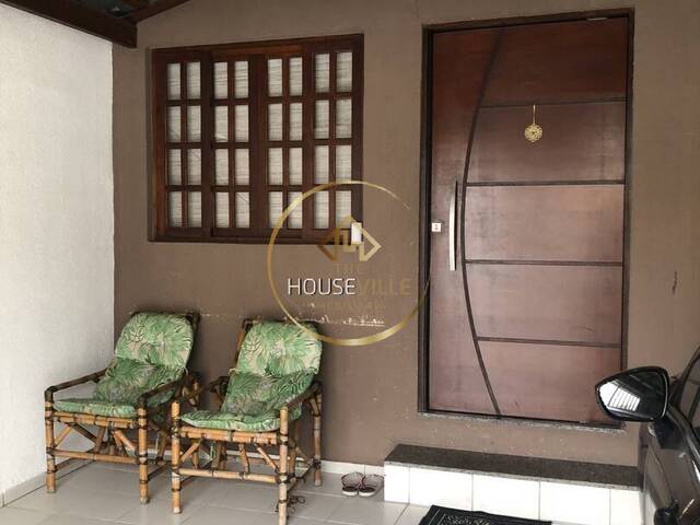 Casa para Venda em São José dos Campos - 2
