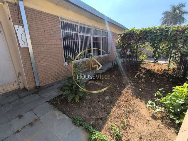 Casa para Venda em São José dos Campos - 2