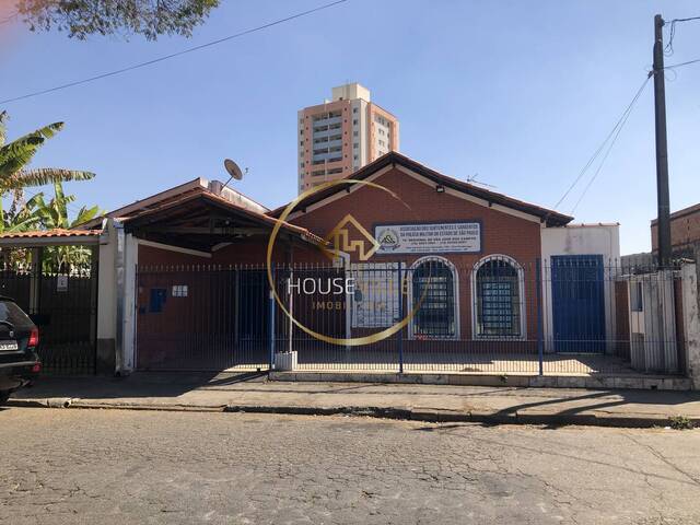 Galpão para Venda em São José dos Campos - 2