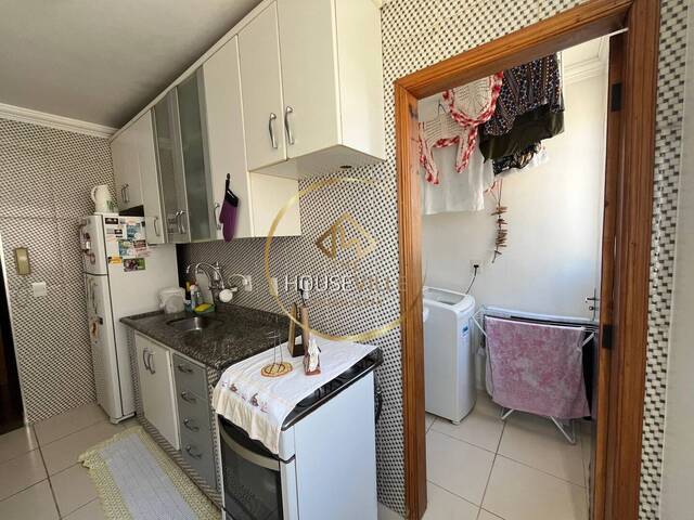 Apartamento para Venda em São José dos Campos - 2
