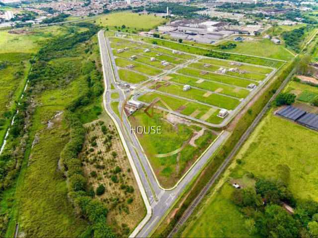 Área para Venda em São José dos Campos - 4