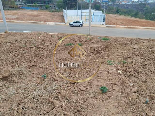 Terreno para Venda em São José dos Campos - 4