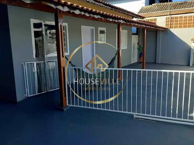 Casa para Venda em São José dos Campos - 2