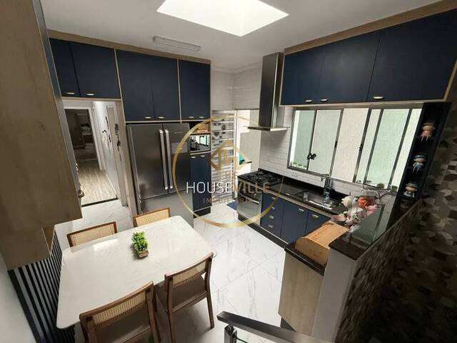 Casa para Venda em São José dos Campos - 3