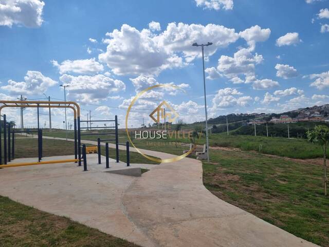 Terreno para Venda em São José dos Campos - 4