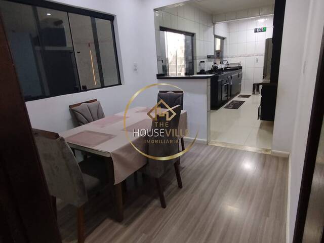 Casa para Venda em São José dos Campos - 5