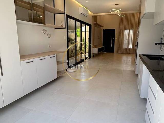 Casa em condomínio para Venda em Jacareí - 4