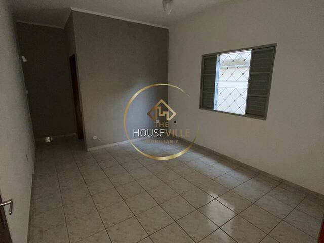 Casa para Venda em São José dos Campos - 5