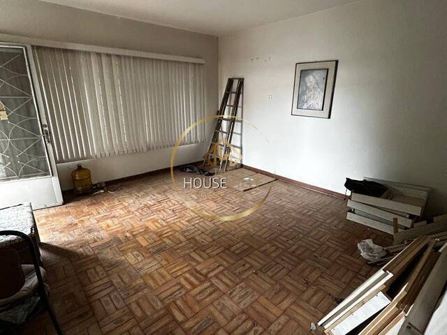 Casa para Venda em São José dos Campos - 2