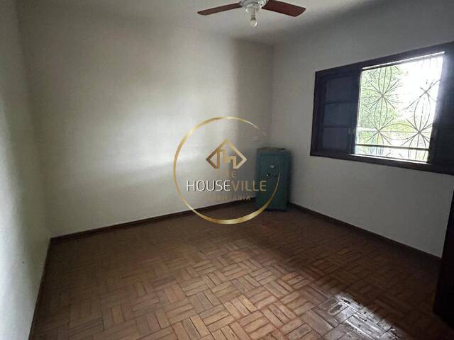 Casa para Venda em São José dos Campos - 3
