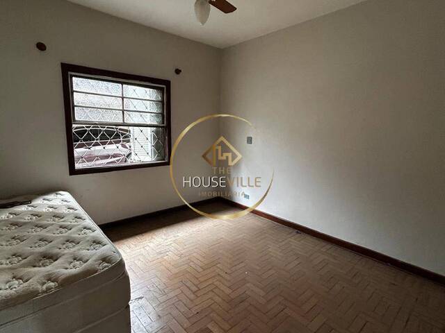 Casa para Venda em São José dos Campos - 4