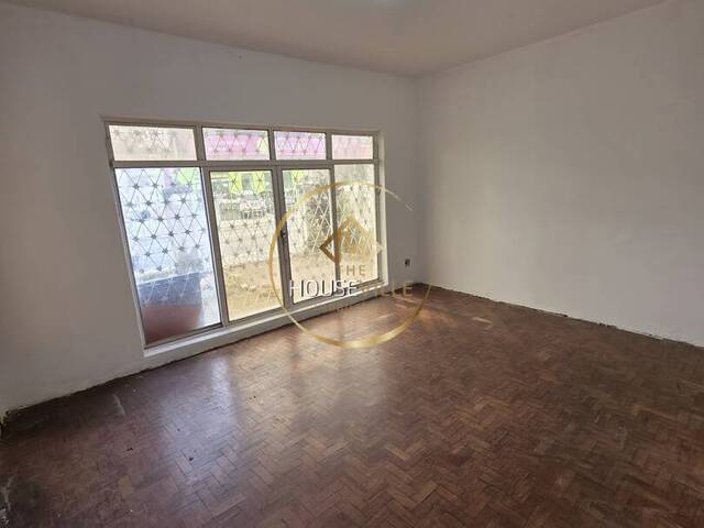 Casa para Venda em São José dos Campos - 4