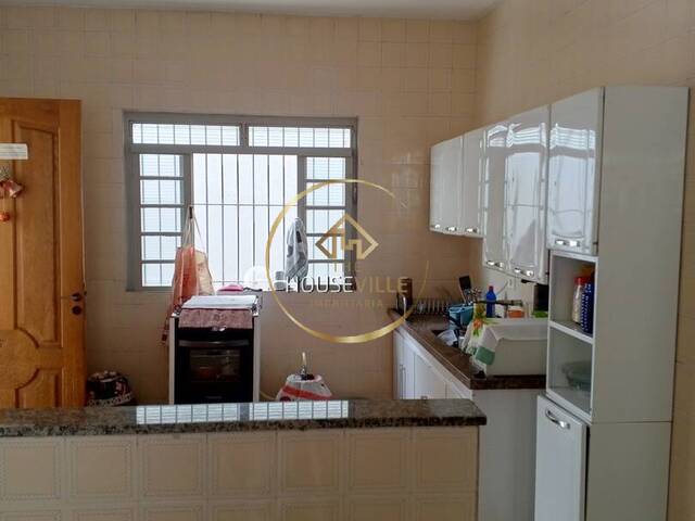 Casa para Venda em São José dos Campos - 2