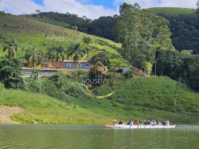 Venda em Estância Santa Bárbara - Jambeiro