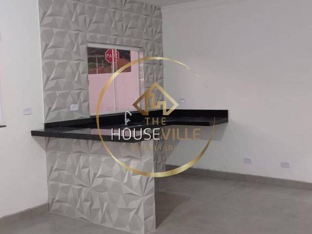 Casa para Venda em São José dos Campos - 3