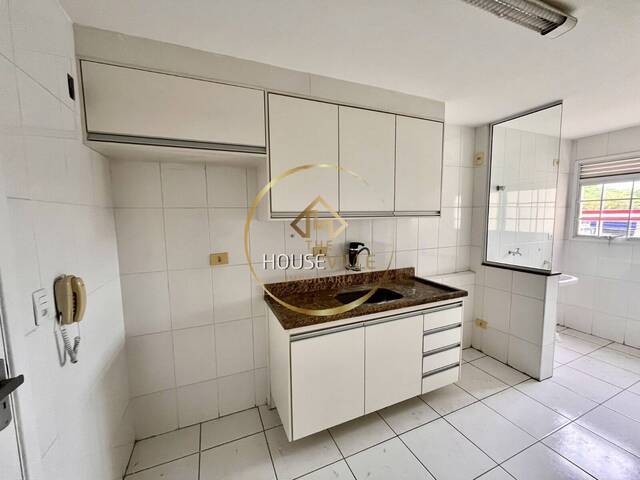 Apartamento para Venda em São José dos Campos - 2