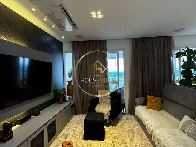 Apartamento para Venda em São José dos Campos - 2