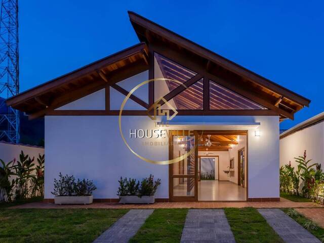 #AP1662 - Casa para Venda em Caraguatatuba - SP - 3