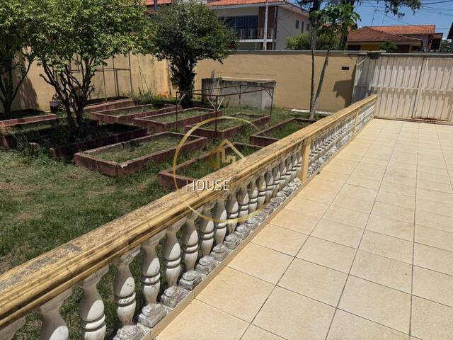Casa para Venda em São José dos Campos - 3