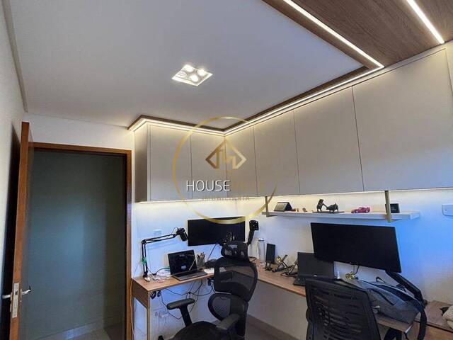 Apartamento para Venda em Jacareí - 4