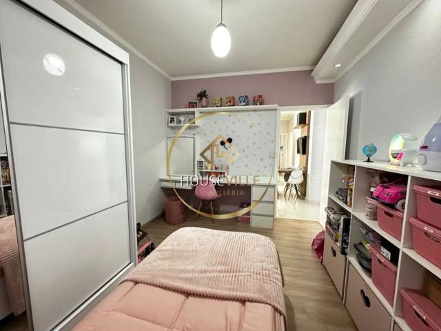 Casa para Venda em São José dos Campos - 4