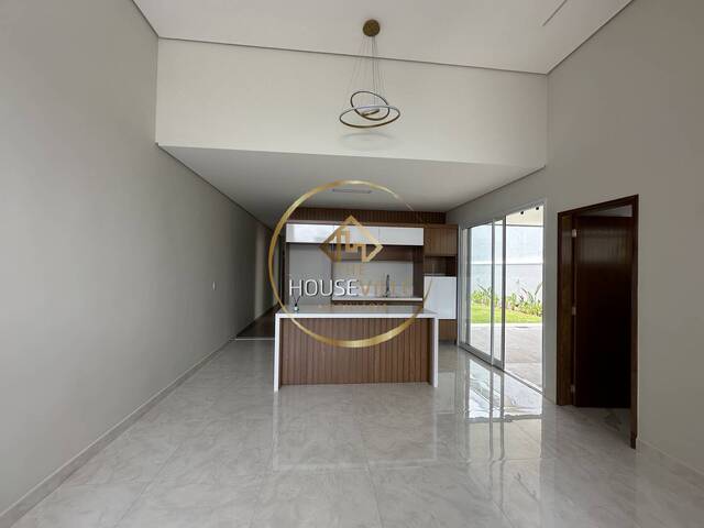 Casa em condomínio para Venda em Jacareí - 2