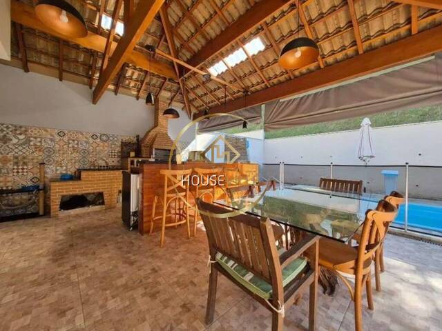 Casa em condomínio para Venda em São José dos Campos - 2