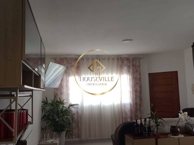 Casa para Venda em São José dos Campos - 4