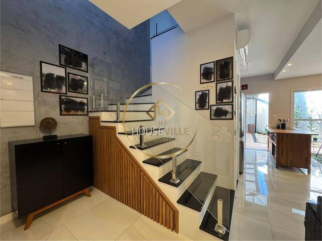 Casa para Venda em São José dos Campos - 3