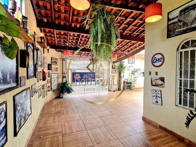 Casa para Venda em São José dos Campos - 2