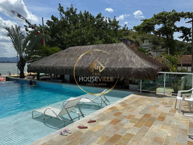 Apartamento para Venda em Caraguatatuba - 2