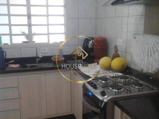 Casa para Venda em São José dos Campos - 4