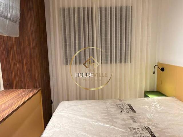 Apartamento para Venda em São José dos Campos - 2