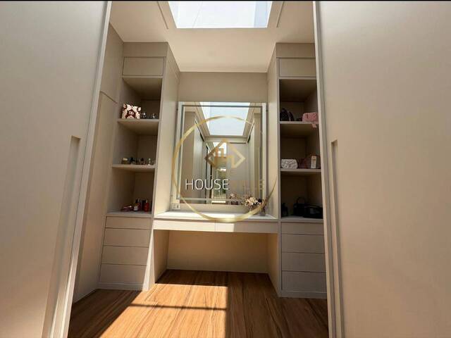 Casa em condomínio para Venda em São José dos Campos - 4