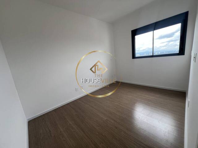#2067 - Apartamento para Venda em São José dos Campos - SP - 2