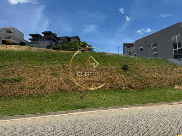 Venda em Condomínio Reserva do Paratehy - São José dos Campos