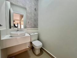 Casa em condomínio para Venda em São José dos Campos - 2