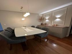 Apartamento para Venda em São José dos Campos - 2