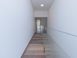 Casa para Venda em São José dos Campos - 4