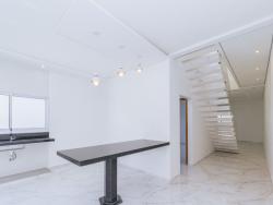 Casa para Venda em São José dos Campos - 3