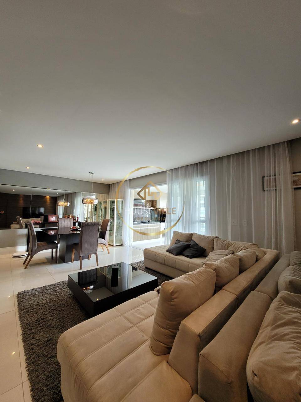 Apartamento, 3 quartos, 172 m² - Foto 1