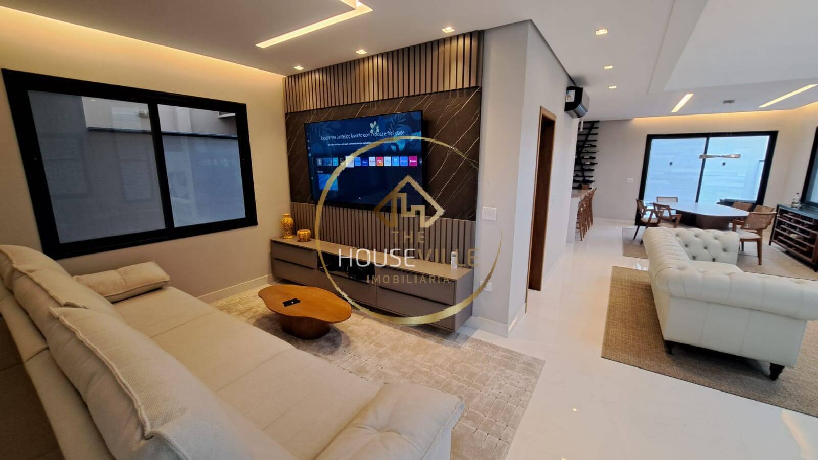 Casa de Condomínio à venda com 4 quartos, 270m² - Foto 4