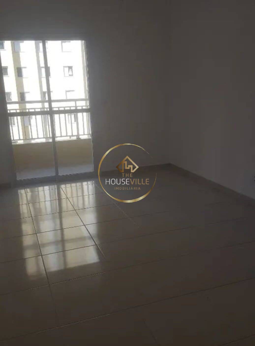 Apartamento à venda com 2 quartos, 77m² - Foto 1