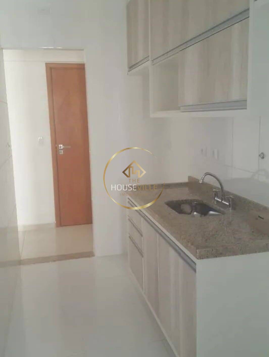 Apartamento à venda com 2 quartos, 77m² - Foto 2