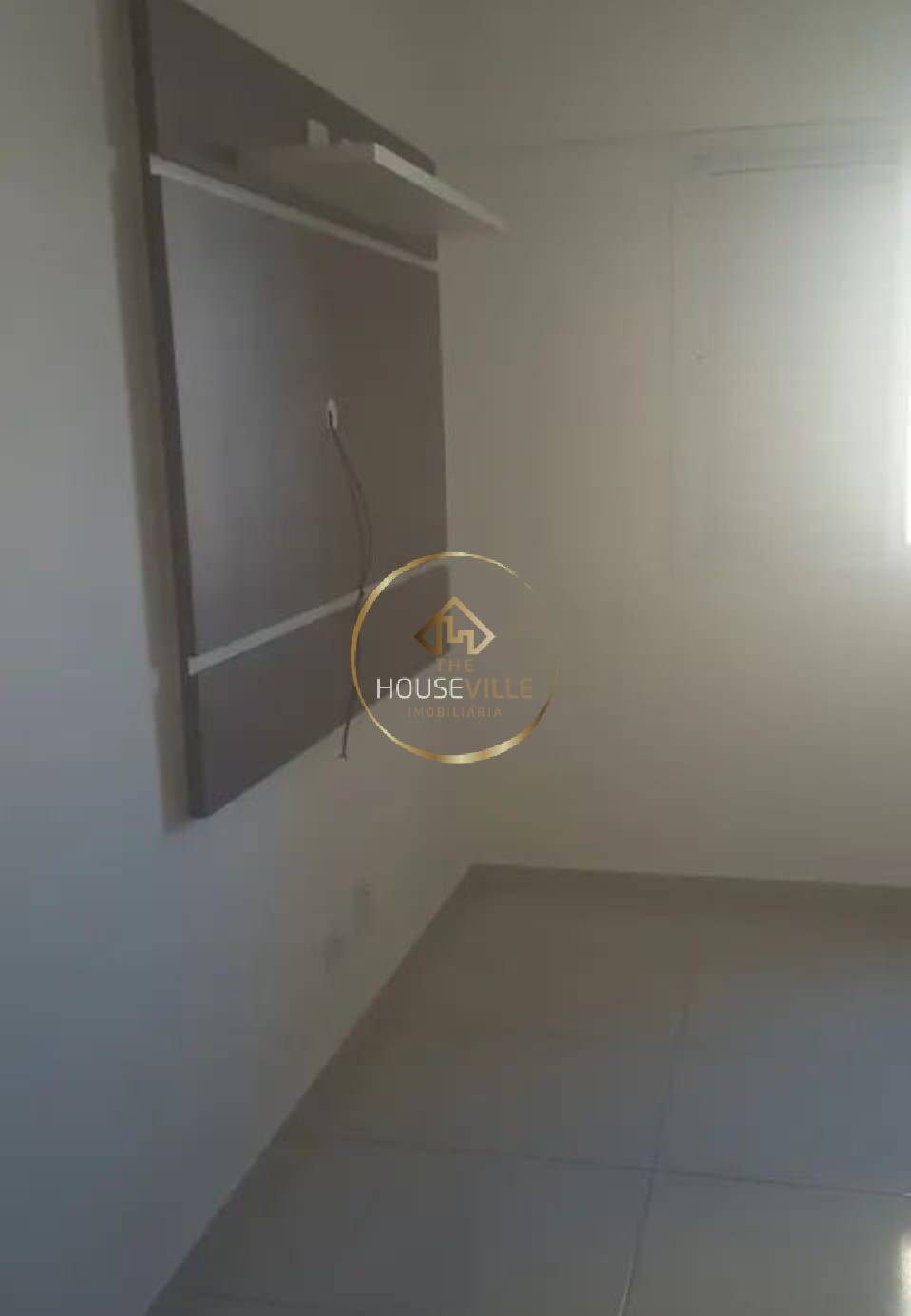 Apartamento à venda com 2 quartos, 77m² - Foto 3