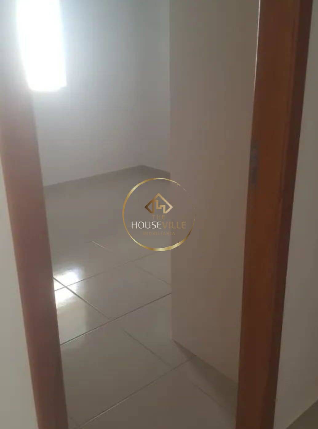 Apartamento à venda com 2 quartos, 77m² - Foto 6