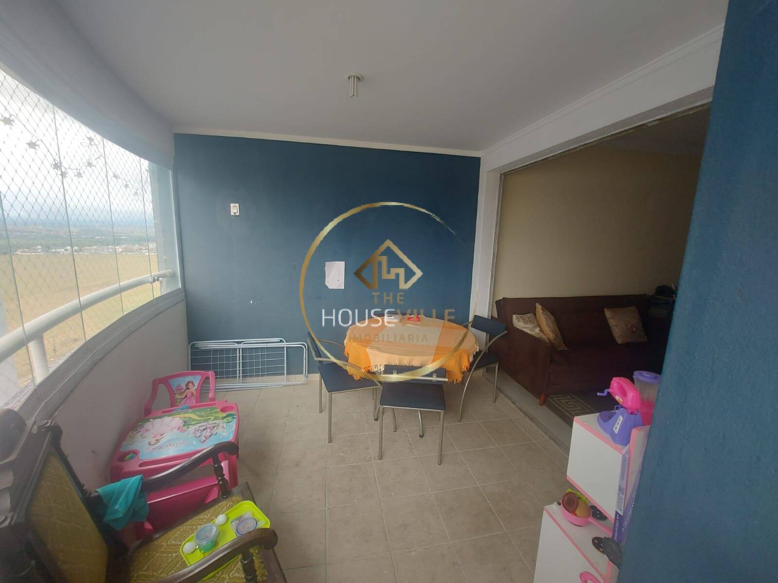 Apartamento à venda com 2 quartos, 68m² - Foto 1